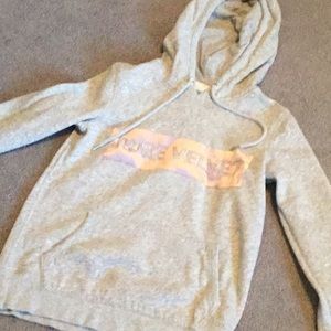 Authentic velvet hoodie with pocket